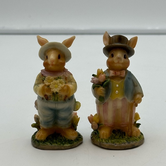 You g’s Small Mr. And Mrs. Rabbit Figurines Easter Decoration - Picture 2 of 16